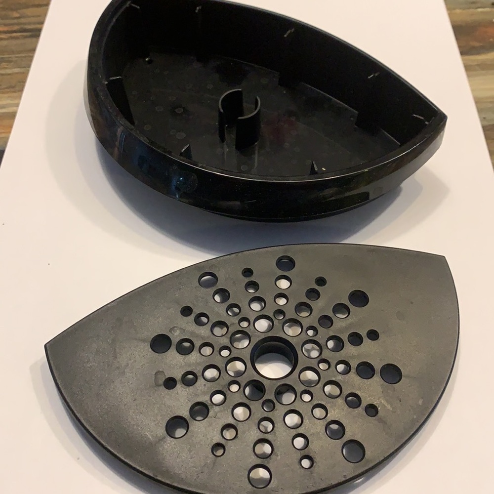 Keurig drip tray and filter - Picture 3 of 4